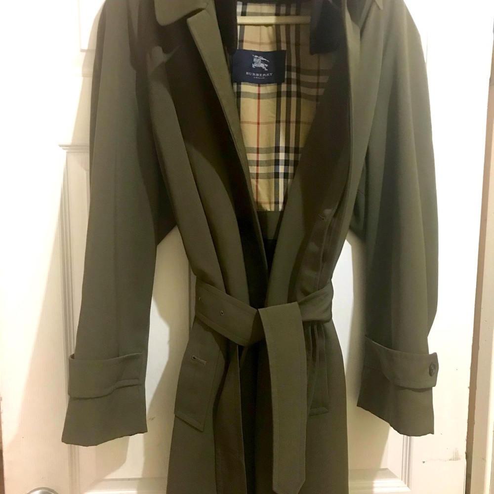 Authentic Burberry Men Trench Coat